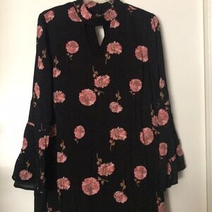 Bell sleeve floral print dress